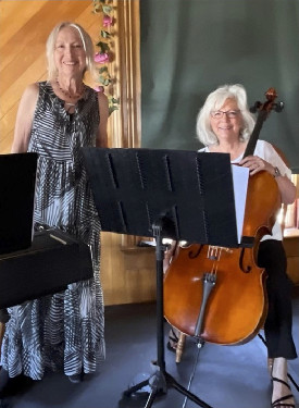 Photograph of Wendy Whyman & Naomi Adams